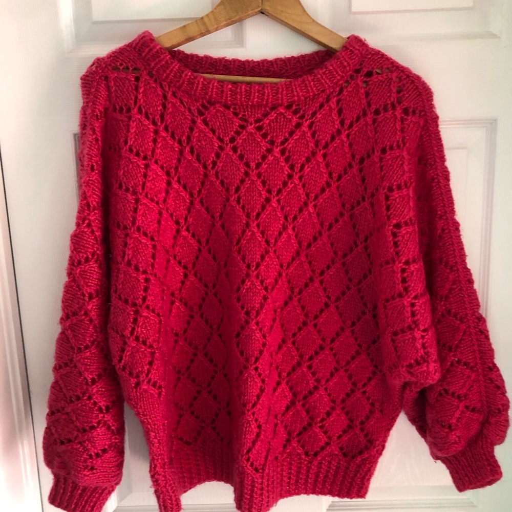 Vintage 1980s hand knitted vibrant, fuchsia boatneck, diamond shaped sweater